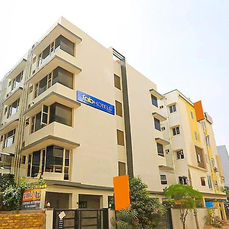 Fabhotel Pride Inn - Nr Tcs Deccan Park, Hitech City Hyderabad Exteriör bild
