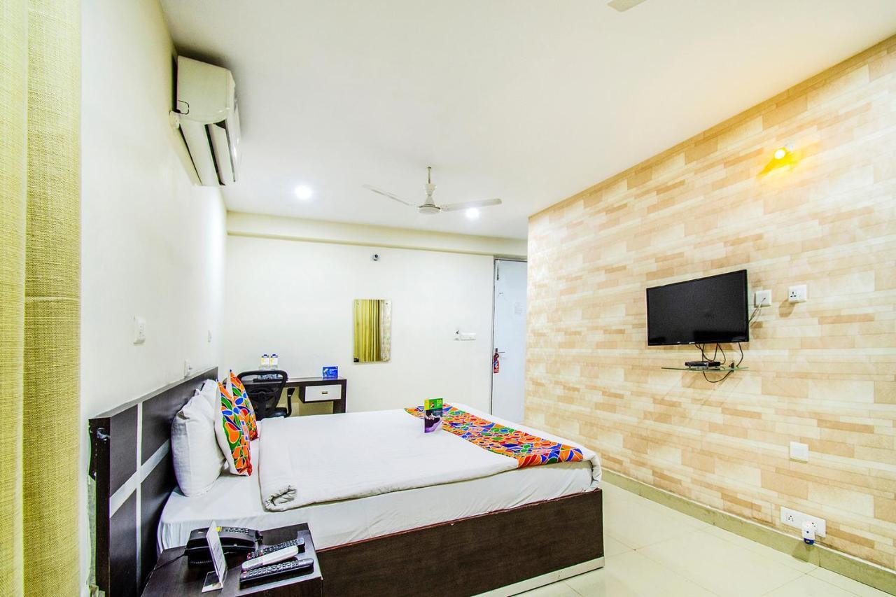 Fabhotel Pride Inn - Nr Tcs Deccan Park, Hitech City Hyderabad Exteriör bild
